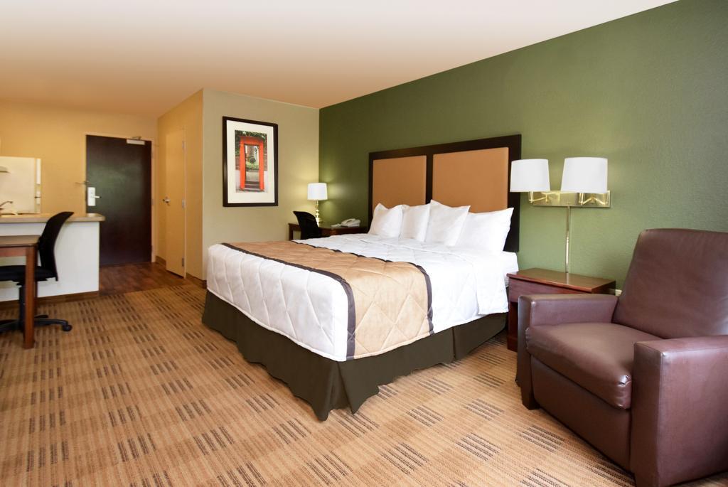 Sonesta Simply Suites Lafayette Airport Eksteriør billede