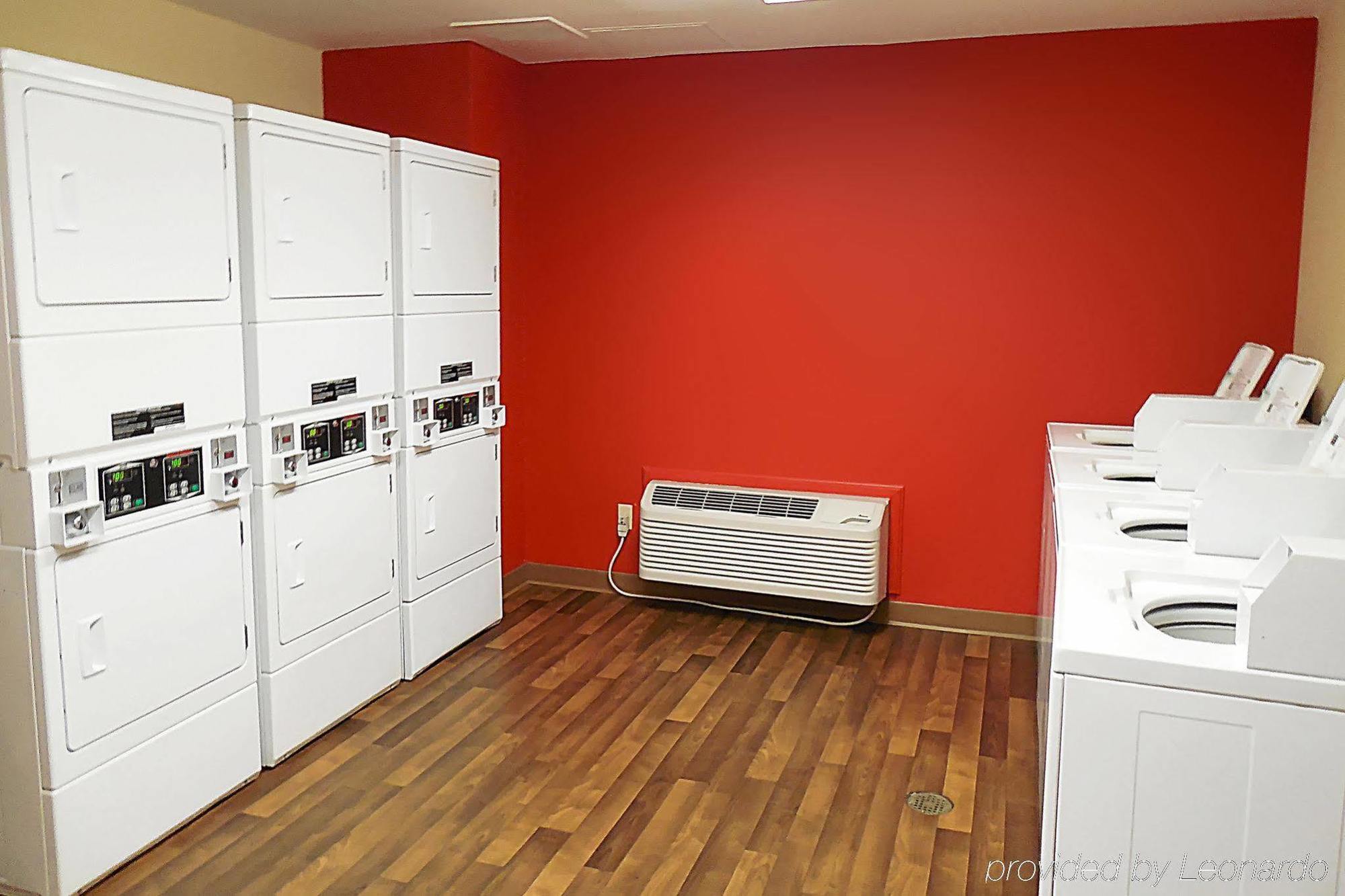 Sonesta Simply Suites Lafayette Airport Eksteriør billede
